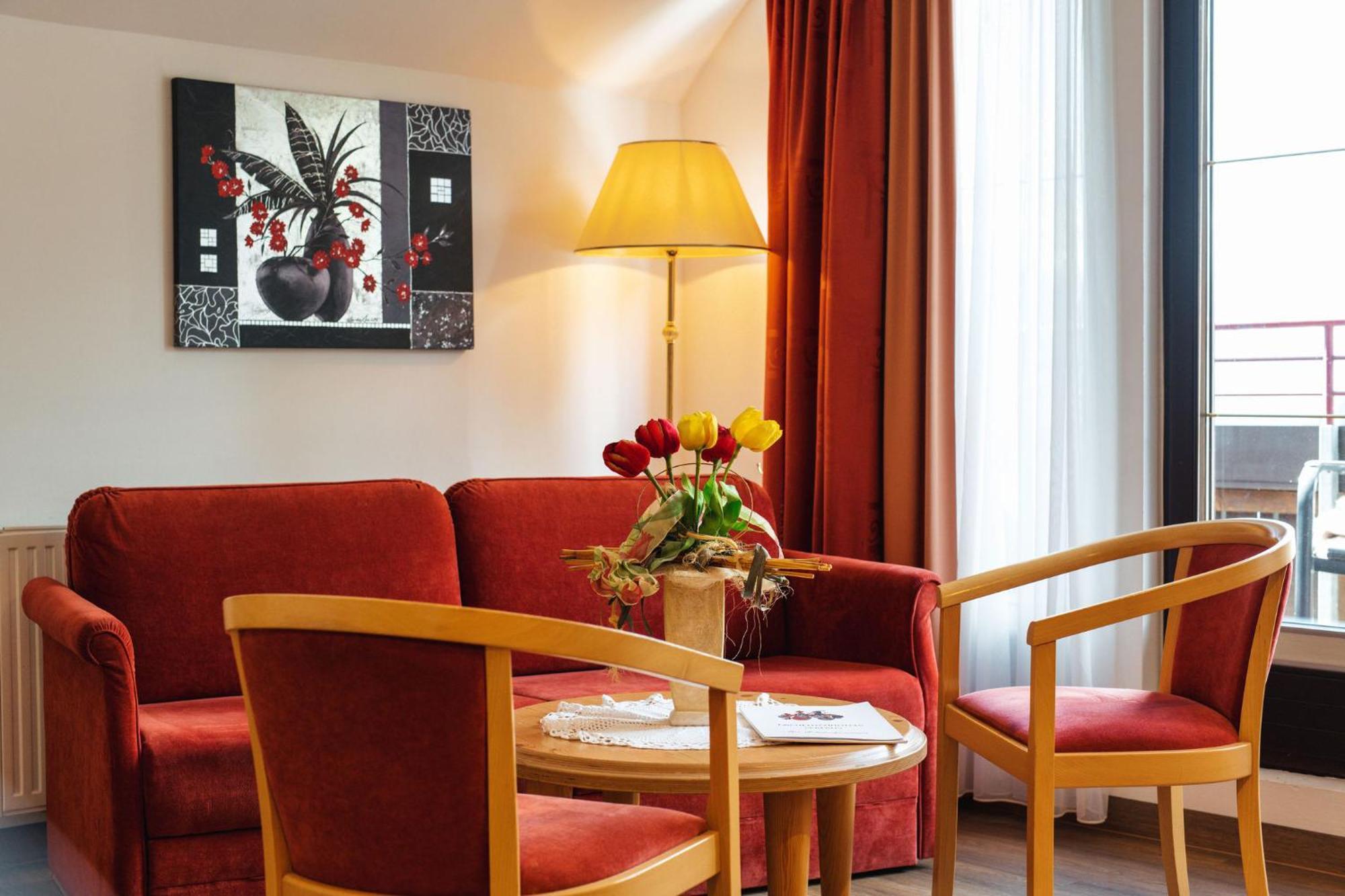 Hotel Garni Alpenruh-Micheluzzi Serfaus Exteriör bild