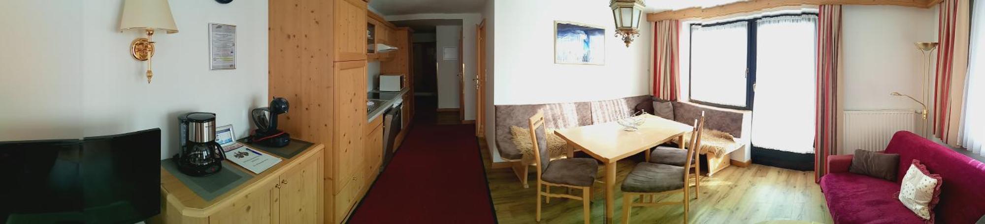 Hotel Garni Alpenruh-Micheluzzi Serfaus Exteriör bild