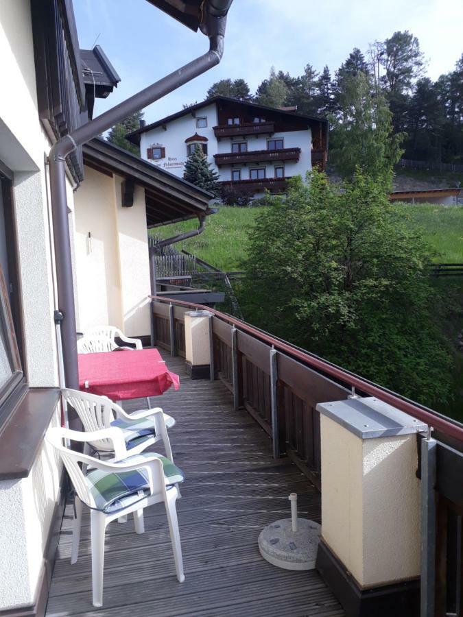 Hotel Garni Alpenruh-Micheluzzi Serfaus Exteriör bild